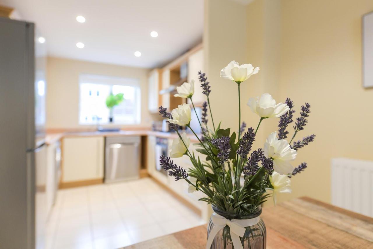 Stunning Garden House With Free Wifi And Parking Villa Bingham Exterior photo